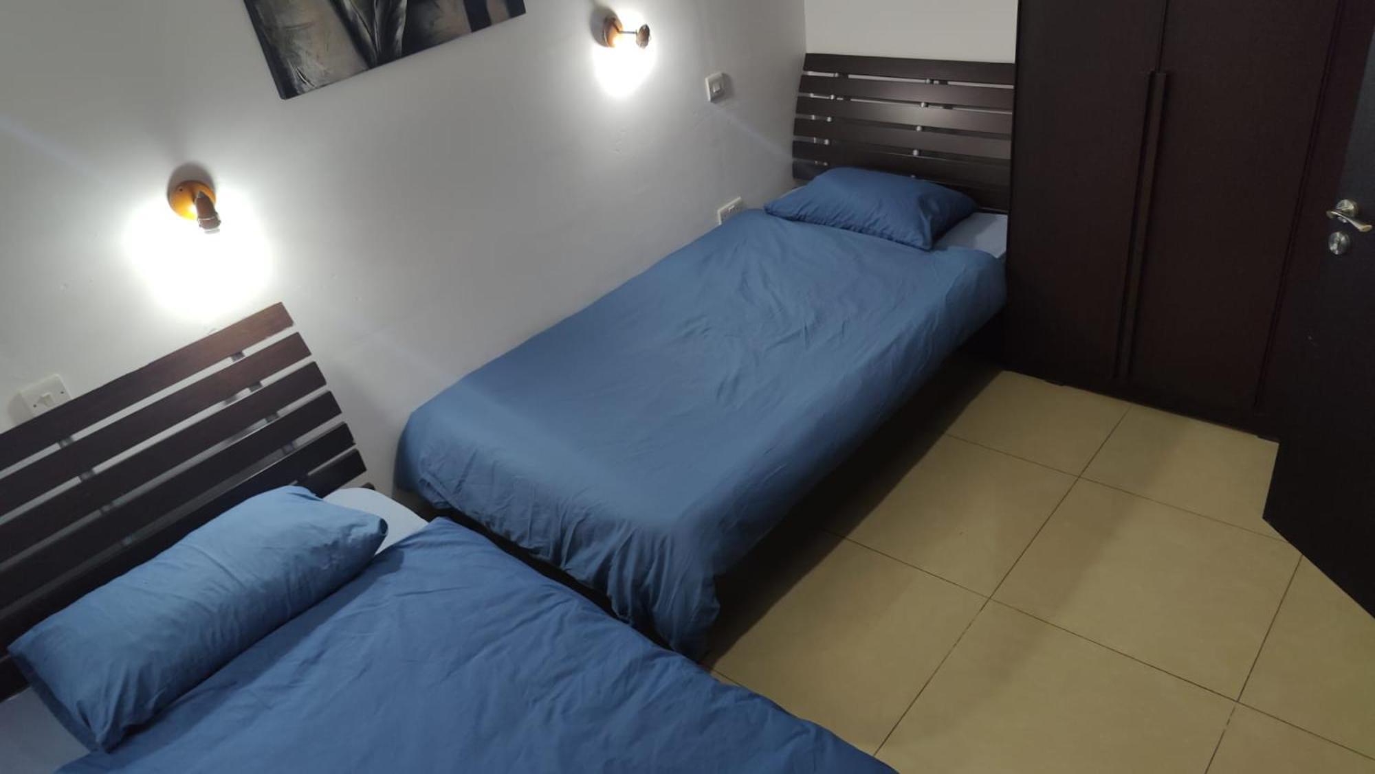 Well Located 2 Bedroom Flat In St.Julians Сент Джулианс Экстерьер фото
